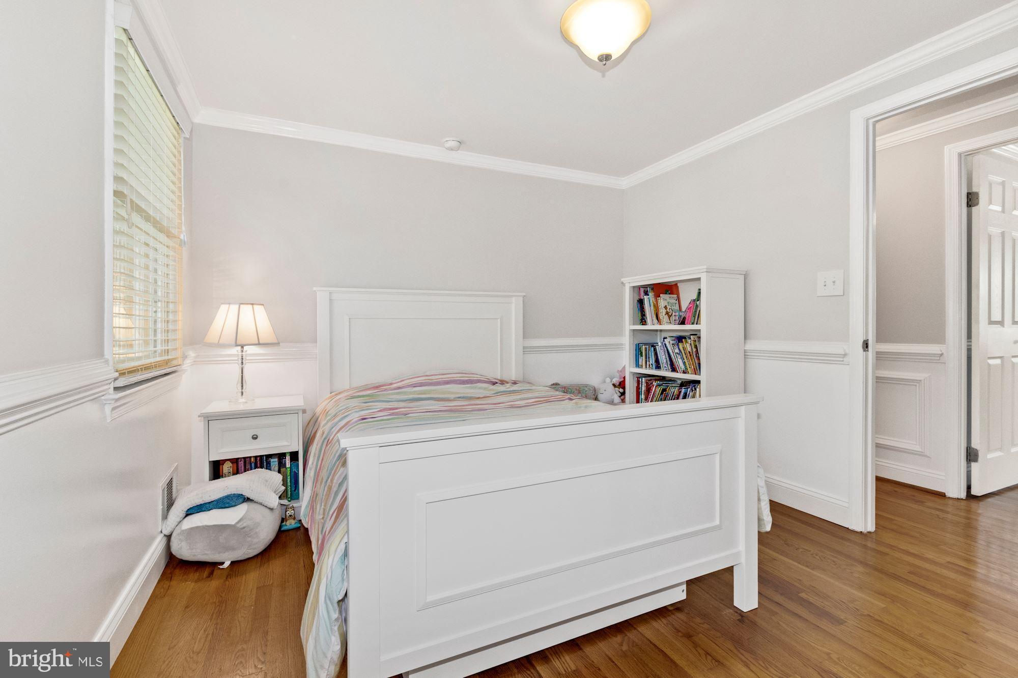 2416 Stratton Drive Potomac, MD 20854 - Photo 25 of 43