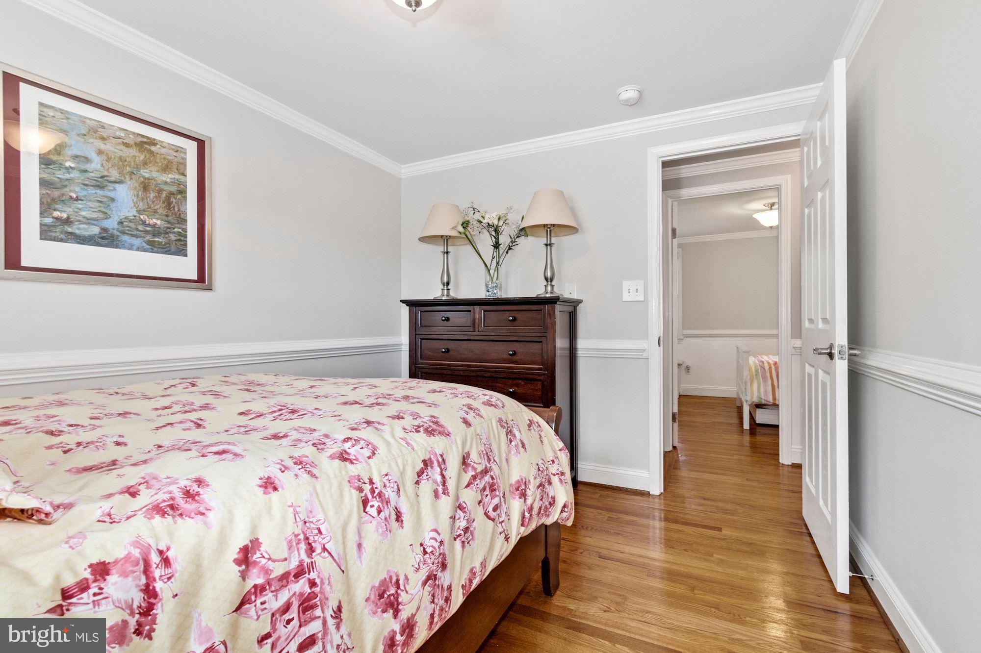 2416 Stratton Drive Potomac, MD 20854 - Photo 28 of 43