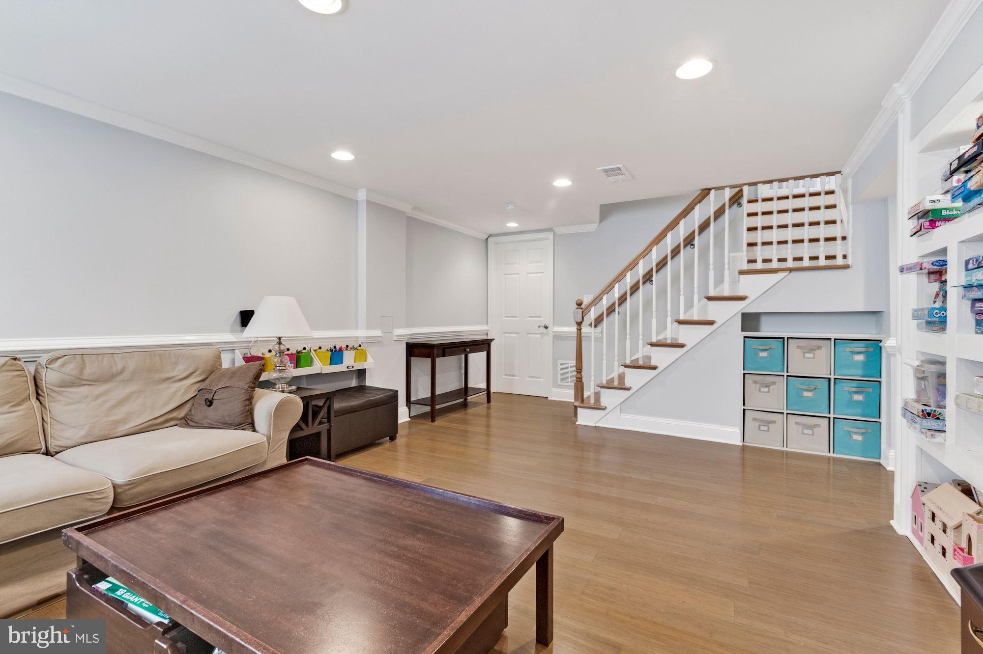 2416 Stratton Drive Potomac, MD 20854 - Photo 30 of 43