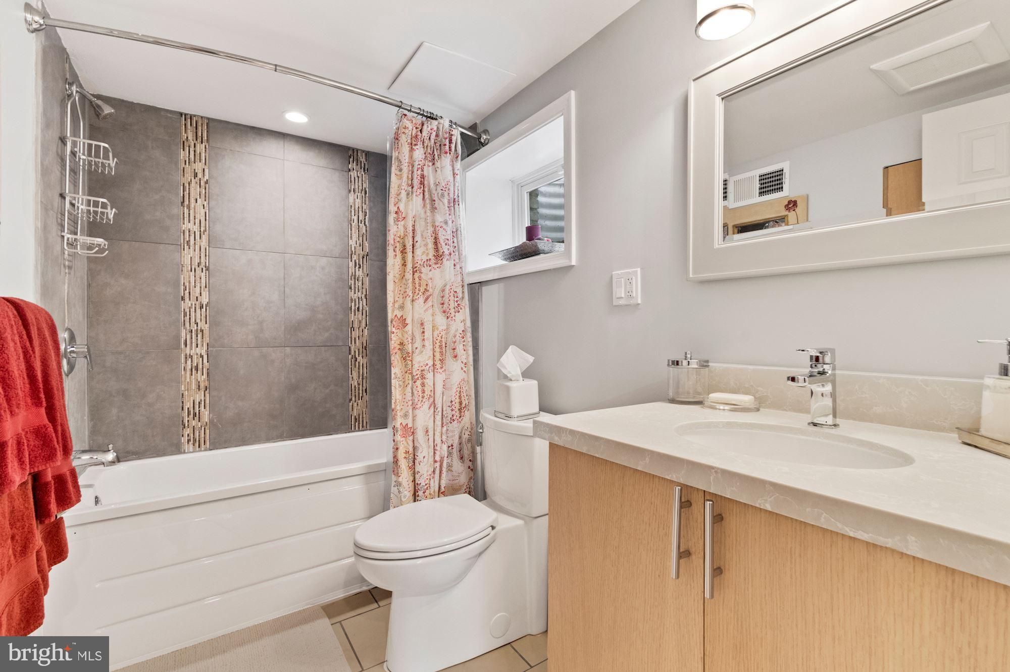 2416 Stratton Drive Potomac, MD 20854 - Photo 33 of 43