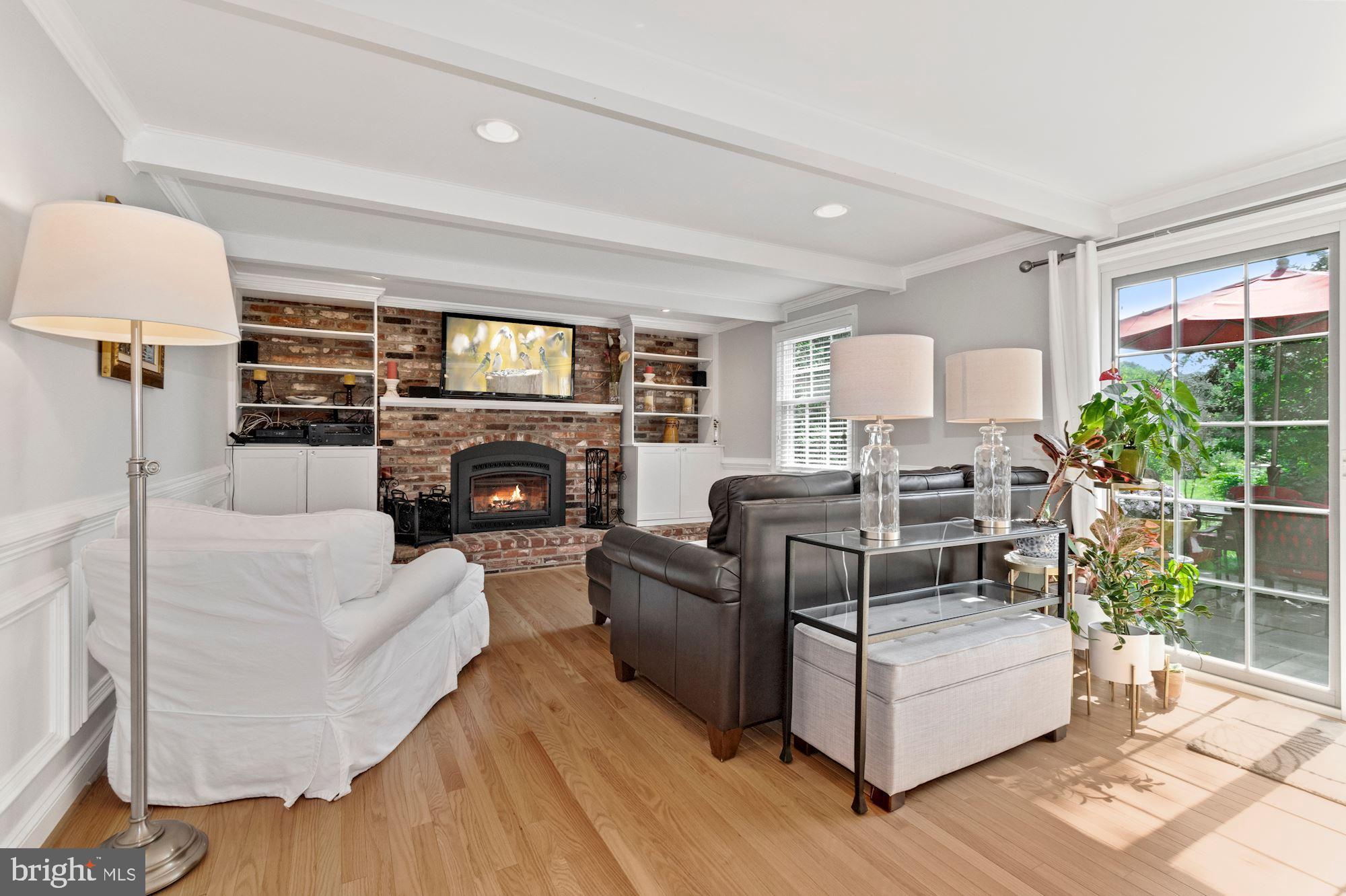 2416 Stratton Drive Potomac, MD 20854 - Photo 10 of 43