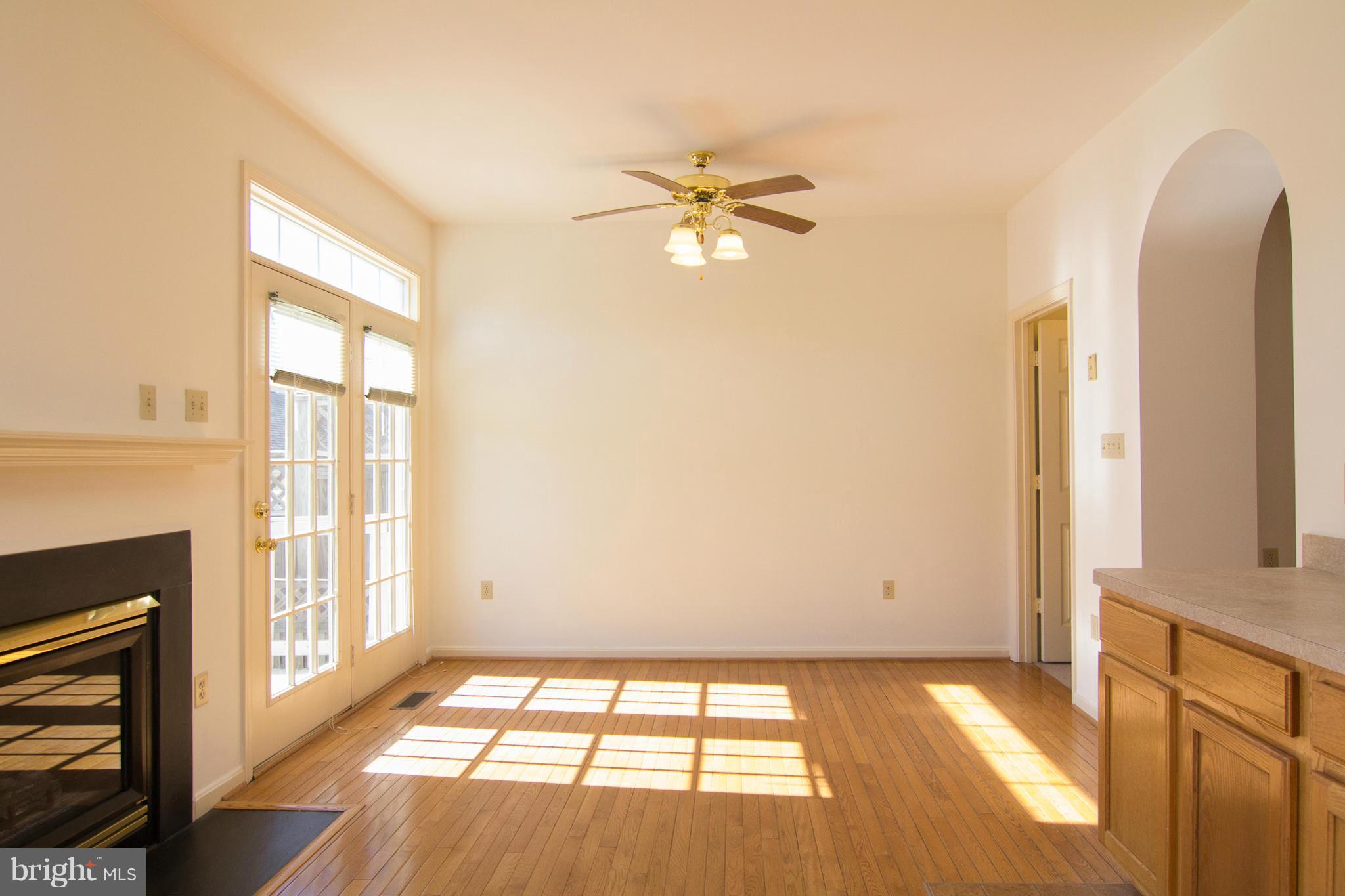 2235 Village Square Road Frederick, MD 21701 - Photo 12 of 30 ROOM TO EAT IN OR FAMILY ROOM COMBO