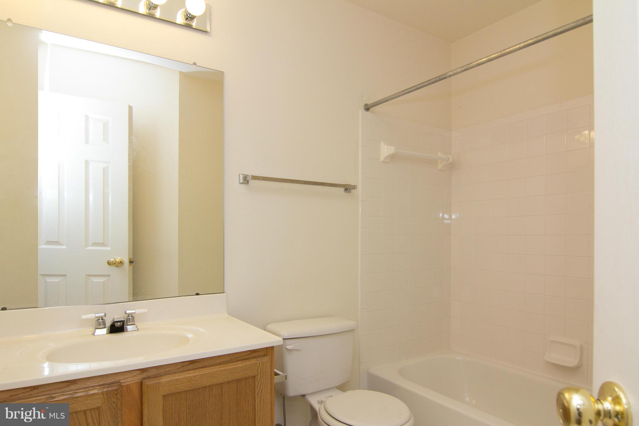 2235 Village Square Road Frederick, MD 21701 - Photo 27 of 30 Bath