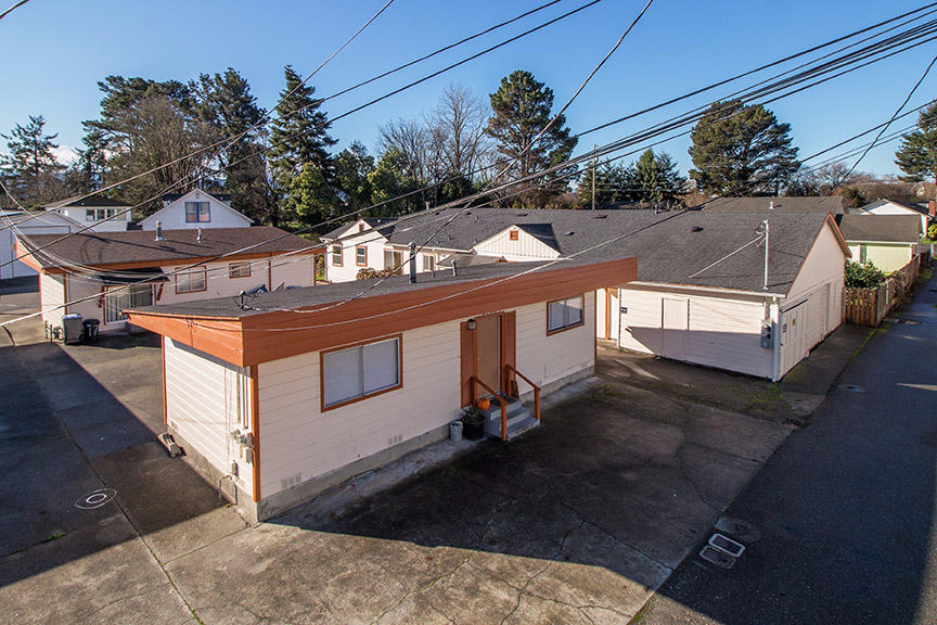 1732 Ash Street Fortuna, CA 95540 - Photo 32 of 37 a view of a houses with sky view