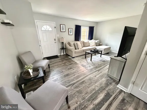 $365,000 | 1056 Saybrook Harbour, Pasadena, MD 21122