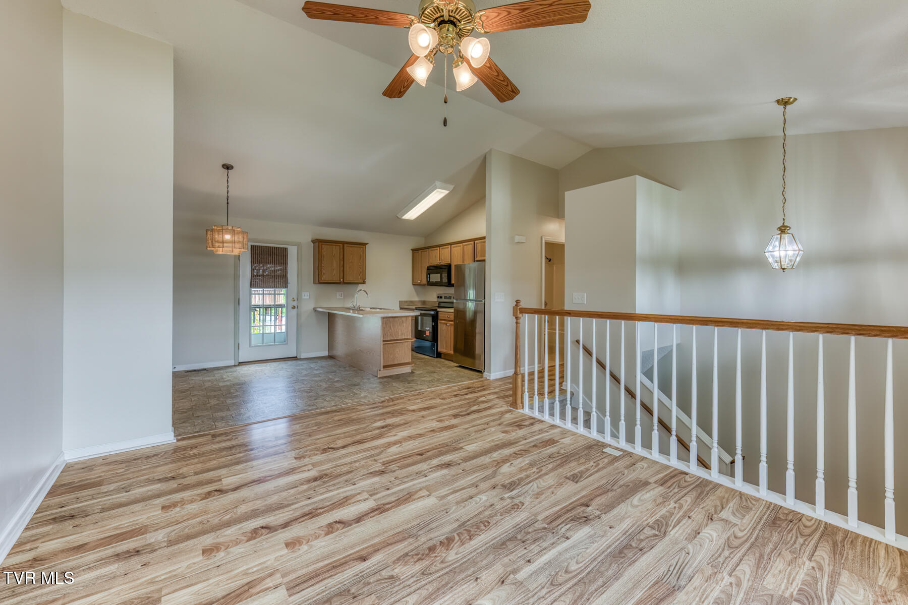 186 New Hope Road Jonesborough, TN 37659 - Photo 7 of 44 186 New Hope Rd-7