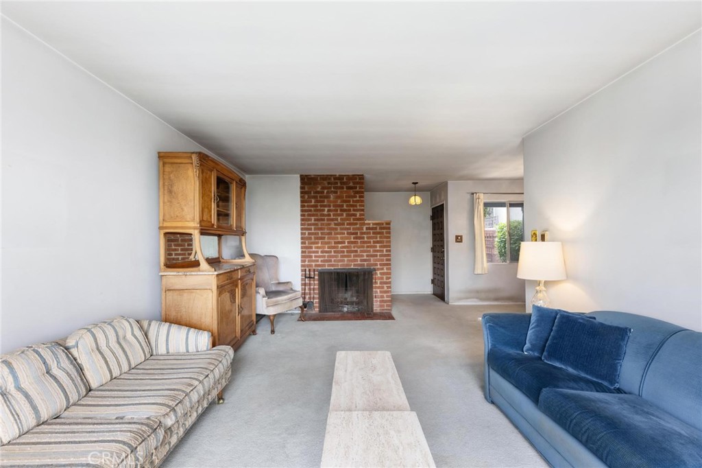 661 19th Street Manhattan Beach, CA 90266 - Photo 13 of 50