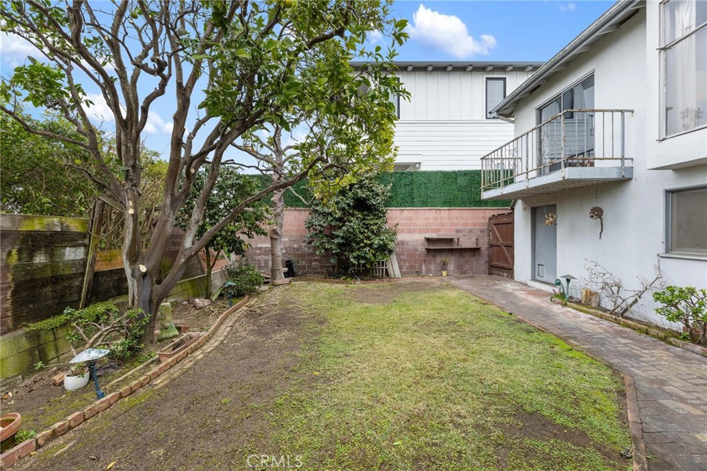 661 19th Street Manhattan Beach, CA 90266 - Photo 38 of 50