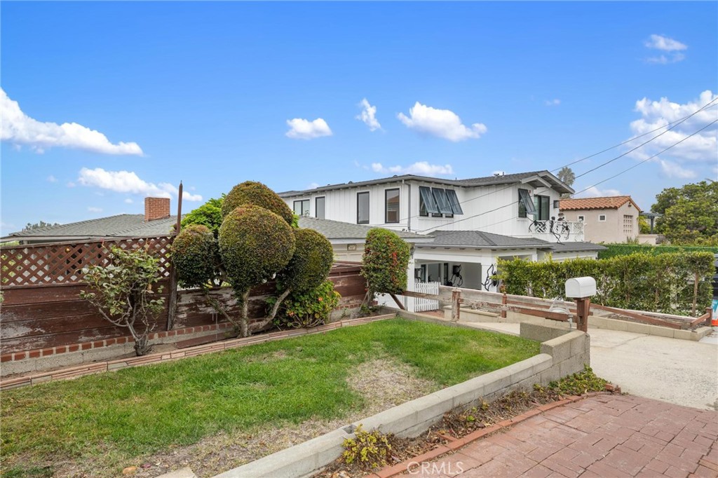 661 19th Street Manhattan Beach, CA 90266 - Photo 45 of 50