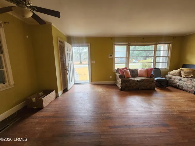 $242,000 | 11575 Cottageville Highway, Cottageville, SC 29435