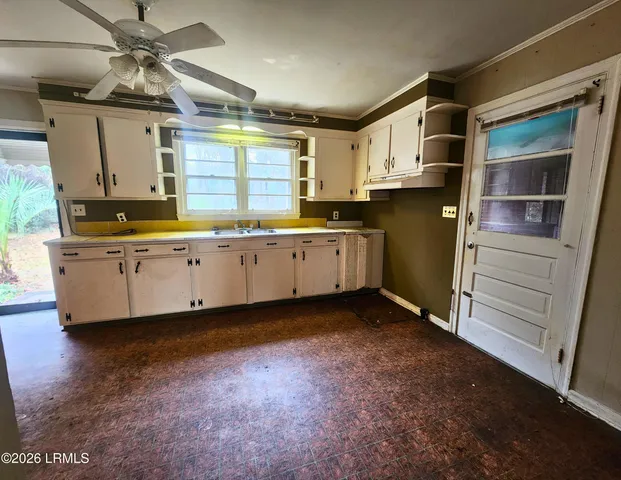 $242,000 | 11575 Cottageville Highway, Cottageville, SC 29435