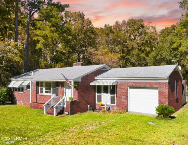 $242,000 | 11575 Cottageville Highway, Cottageville, SC 29435