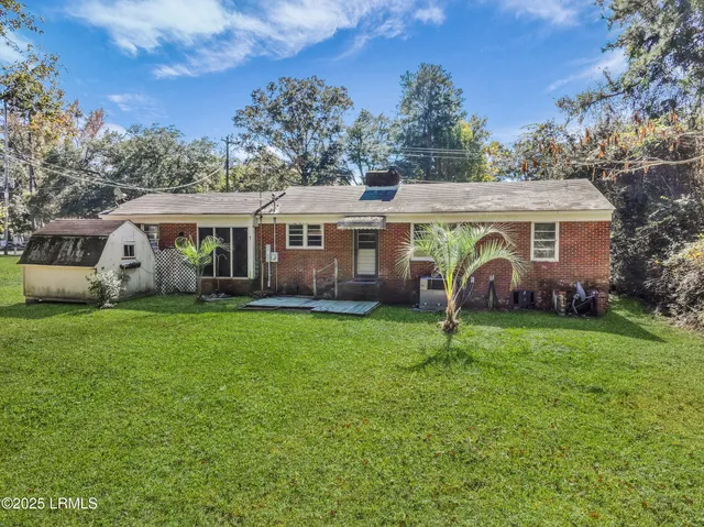 $242,000 | 11575 Cottageville Highway, Cottageville, SC 29435