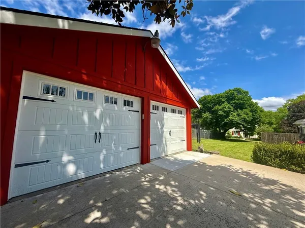 $544,900 | 1618 State Street, Lexington, MO 64067