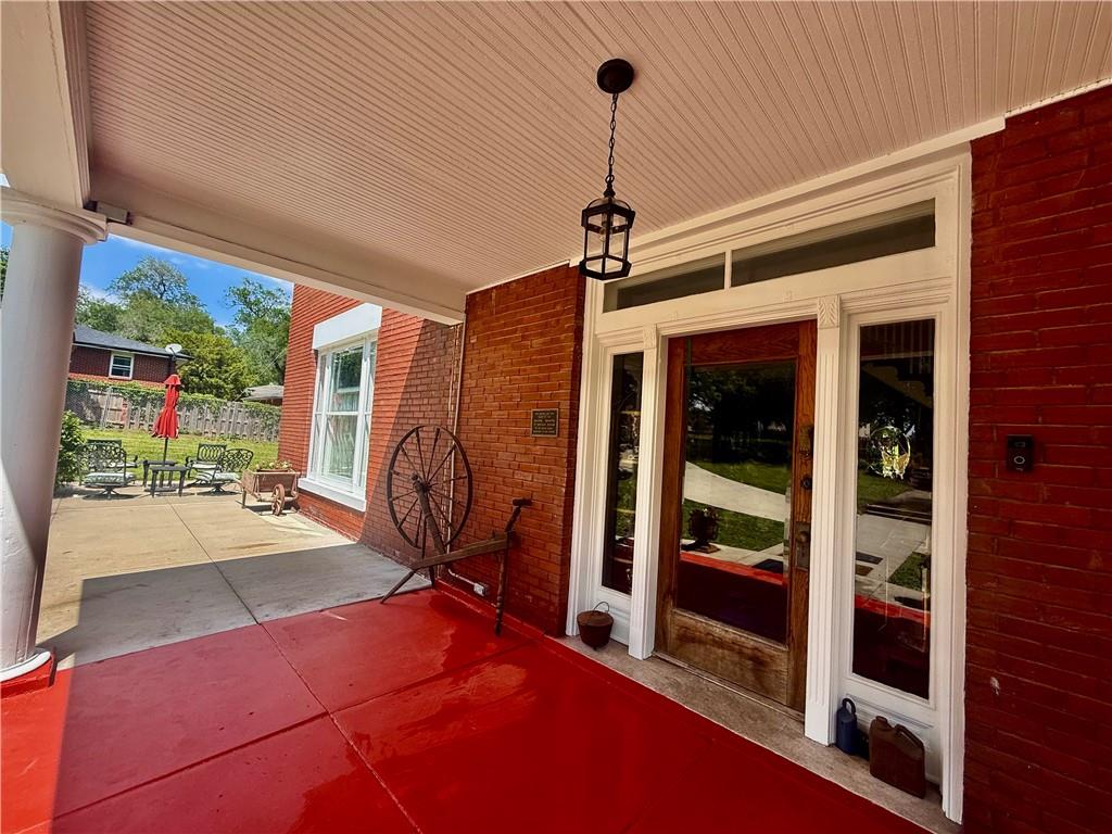 1618 State Street Lexington, MO 64067 - Photo 8 of 39