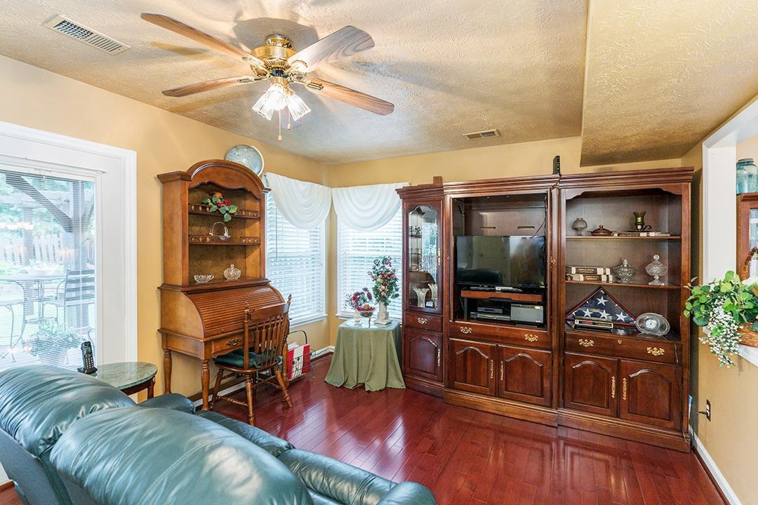 1182 Rockbridge Road Lexington, KY 40515 - Photo 10 of 31 Photo 10