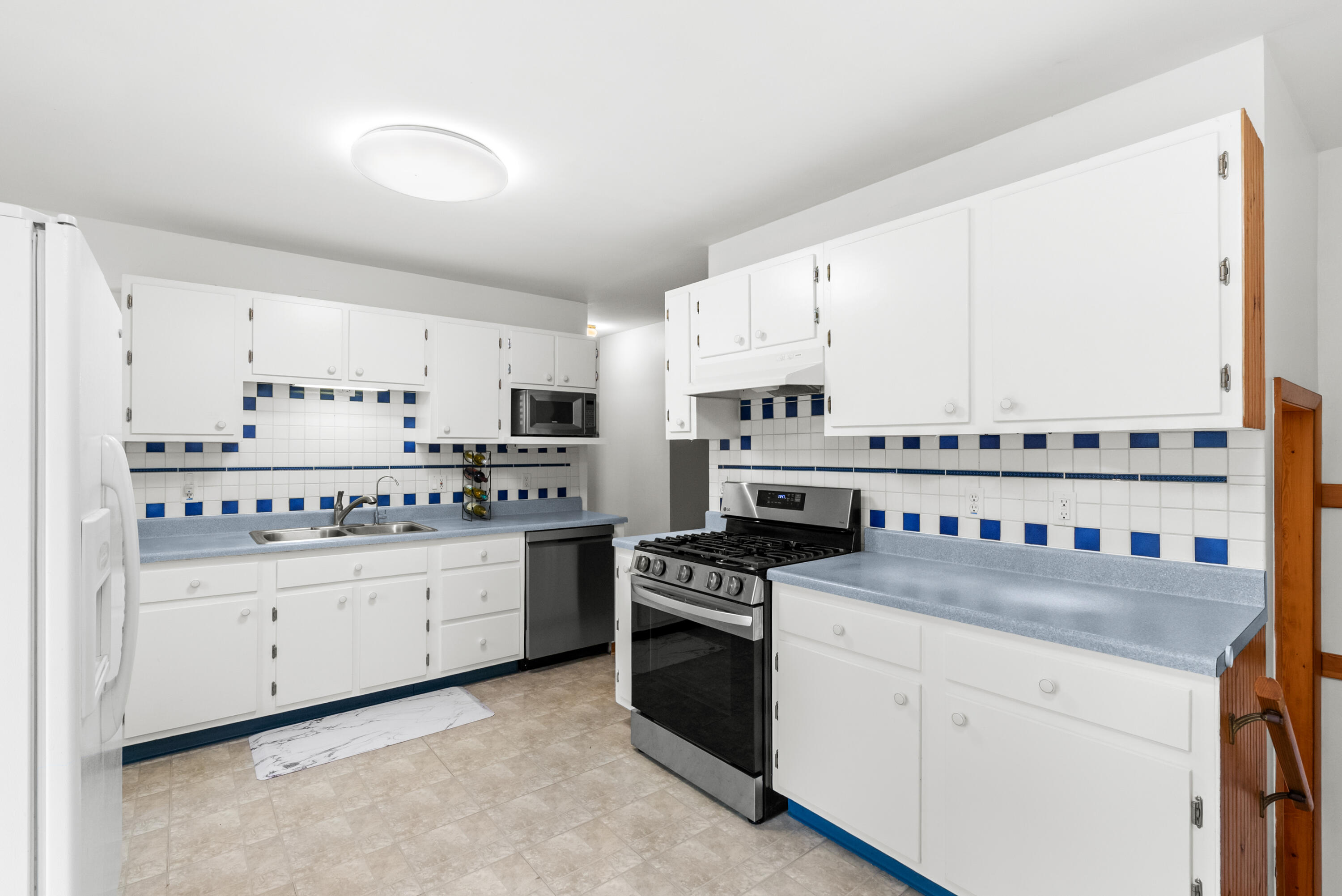 9403 Organdy Street Portage, MI 49002 - Photo 13 of 34 Organdy St 9403 Portage 49002-12