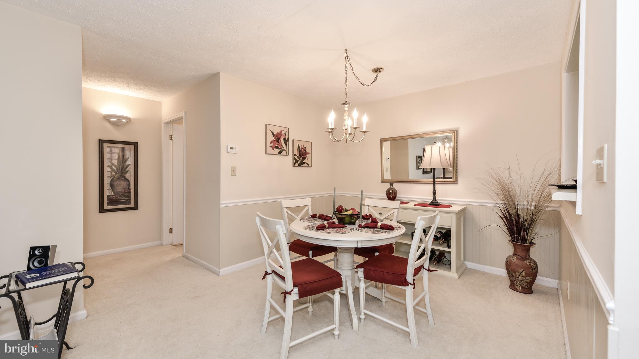 2281 Hunter's Run Drive, Unit 2281 Reston, VA 20191 - Photo 11 of 28 Dining Room