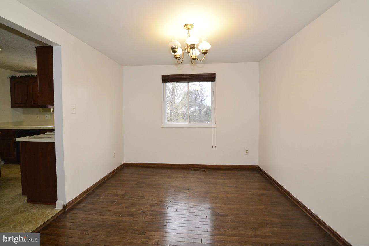115 Magnolia Road Sterling, VA 20164 - Photo 11 of 30 Dining Room