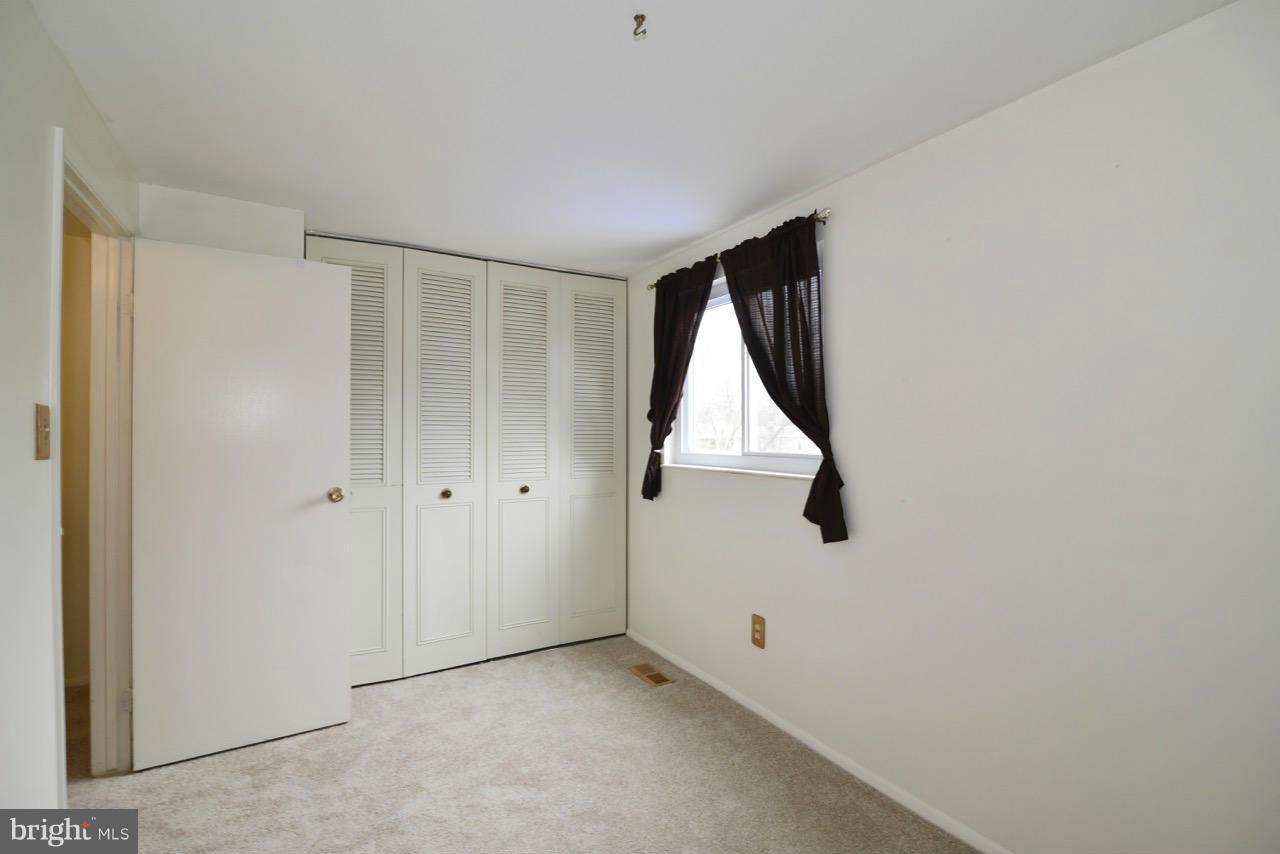 115 Magnolia Road Sterling, VA 20164 - Photo 21 of 30 Bedroom
