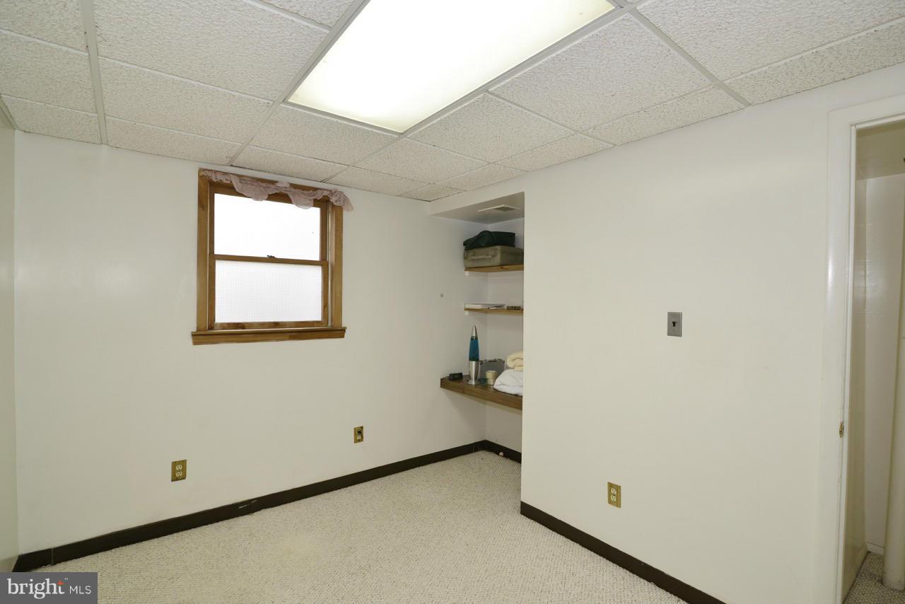 115 Magnolia Road Sterling, VA 20164 - Photo 28 of 30 Bedroom