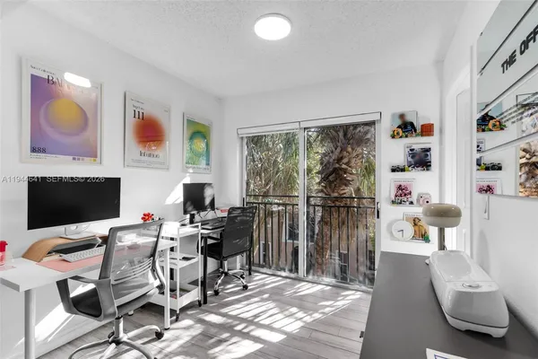 $279,000 | 2457 Centergate Drive, Unit 306, Miramar, FL 33025