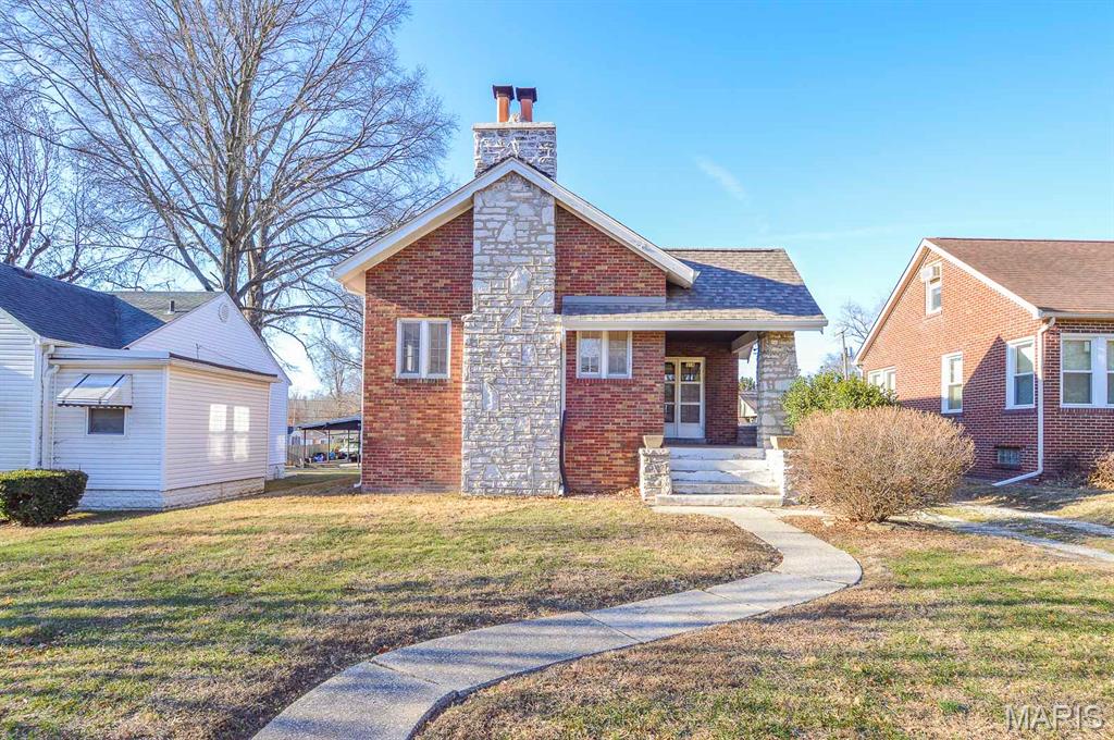 318 State Street Belleville, IL 62220 - Photo 2 of 24