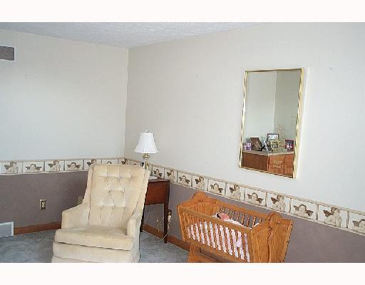 3112 Merritt Road New Castle, PA 16105 - Photo 4 of 8 Living Room.