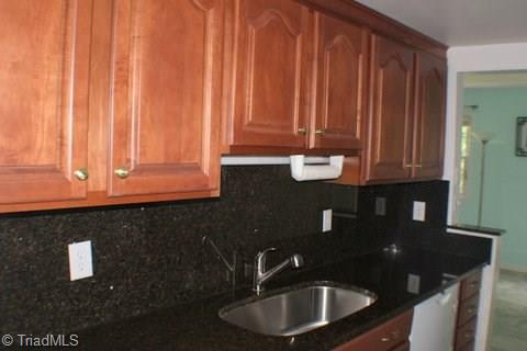 2946 St Marks Road Southwest, Unit F Winston-Salem, NC 27103 - Photo 8 of 23 Gallery Image 8