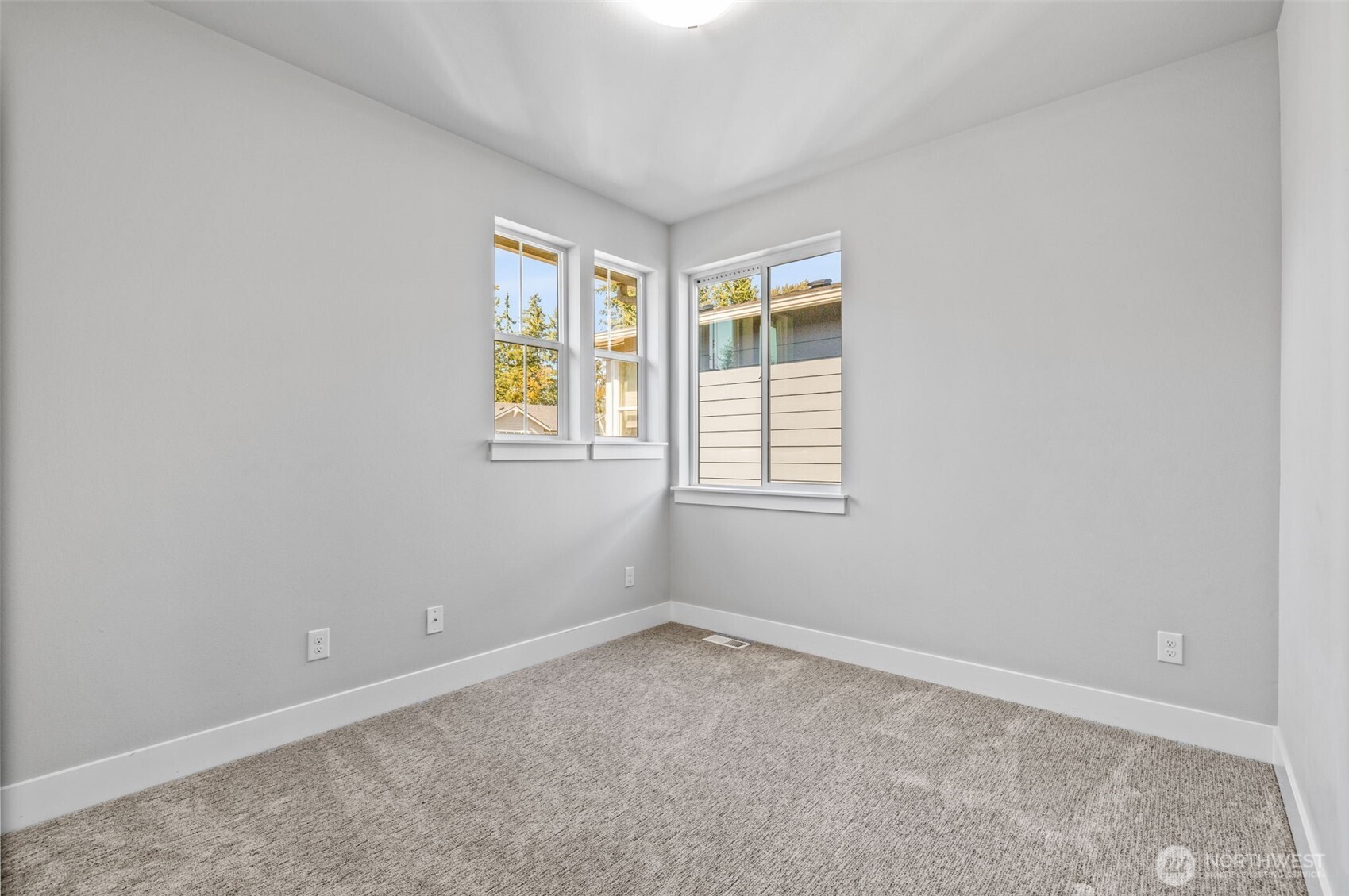 264 Field Place Southeast Renton, WA 98059 - Photo 27 of 36