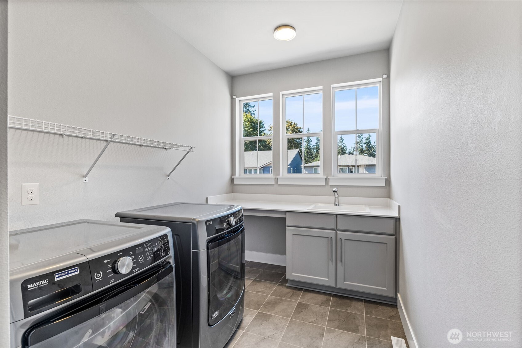 264 Field Place Southeast Renton, WA 98059 - Photo 29 of 36