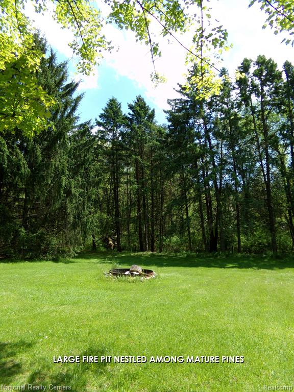 5600 Eagle Road White Lake, MI 48383 - Photo 13 of 51
