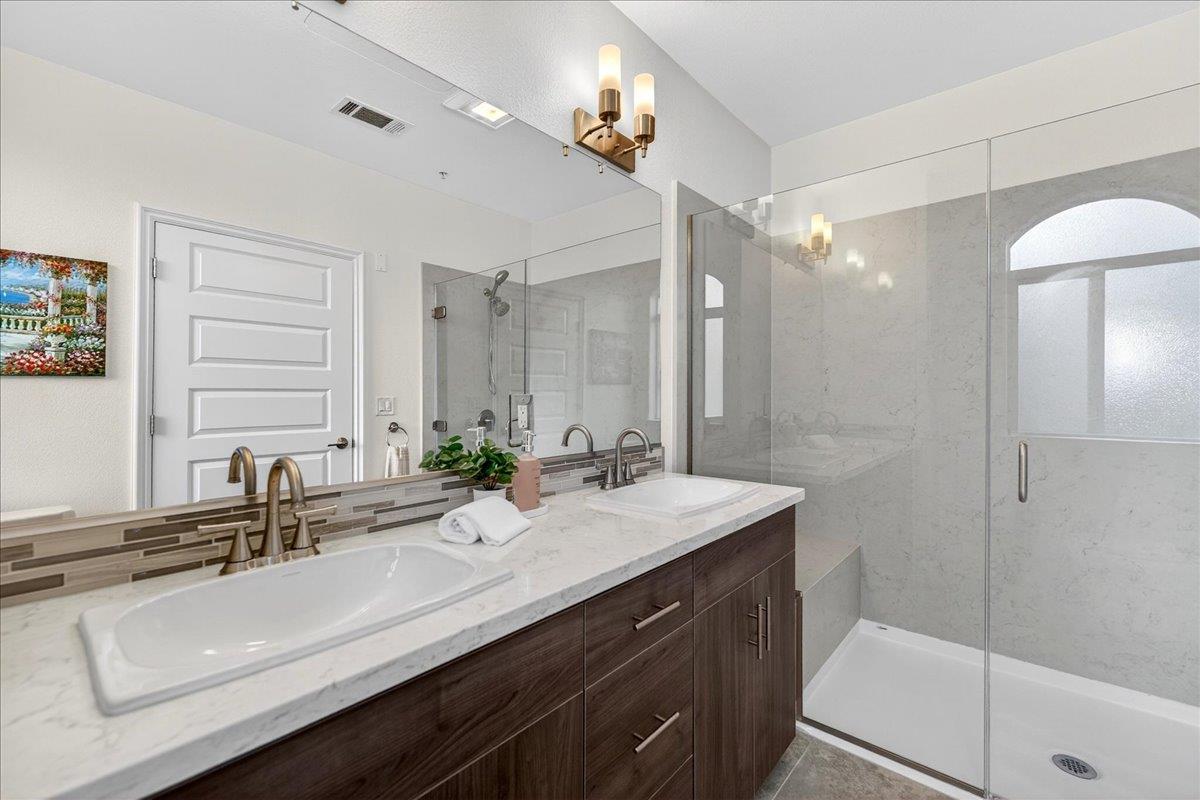 538 South Mathilda Avenue, Unit 301 Sunnyvale, CA 94086 - Photo 30 of 54