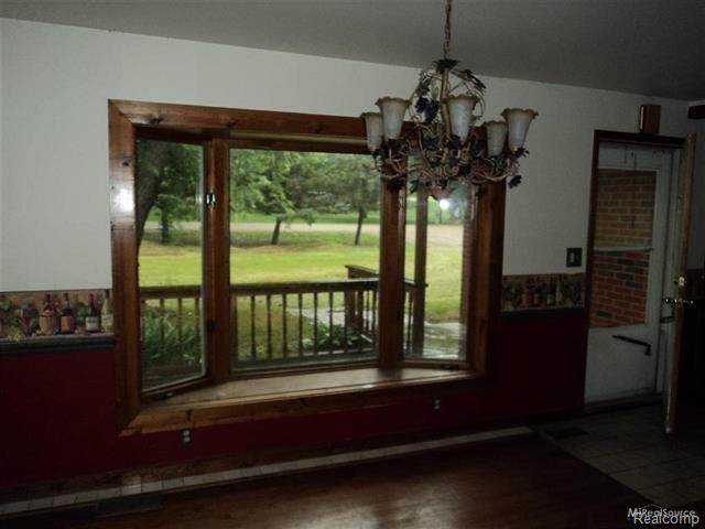 936 East Gunn Road Rochester, MI 48306 - Photo 6 of 12 5.jpg