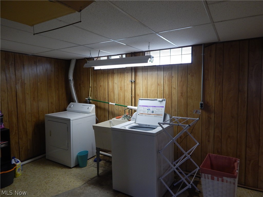 5701 Ackley Road Parma, OH 44129 - Photo 25 of 31 Newer Washer and Dryer Stay.