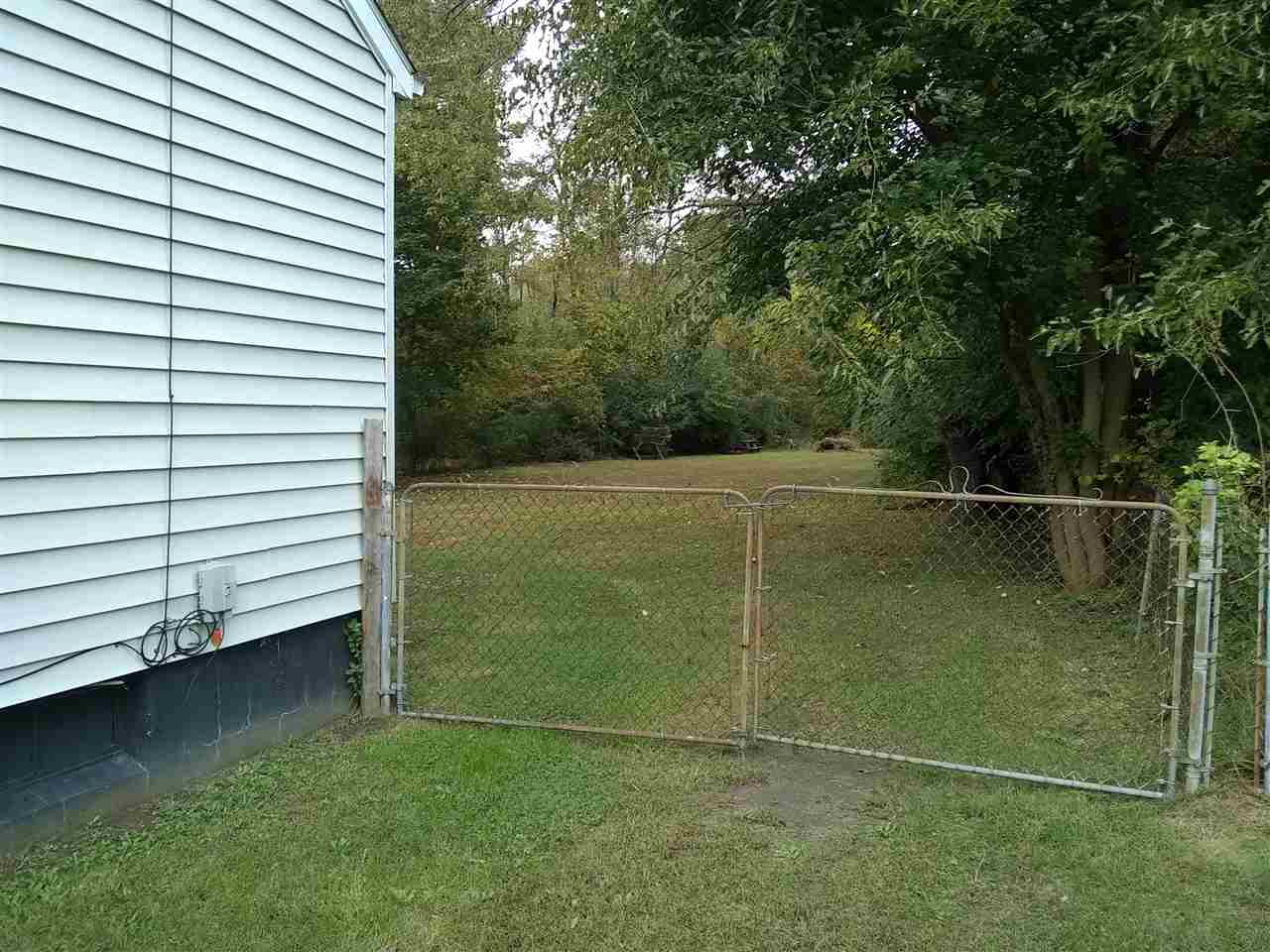 3209 East Pierson Road Flint, MI 48506 - Photo 19 of 20 50057092-18.JPG