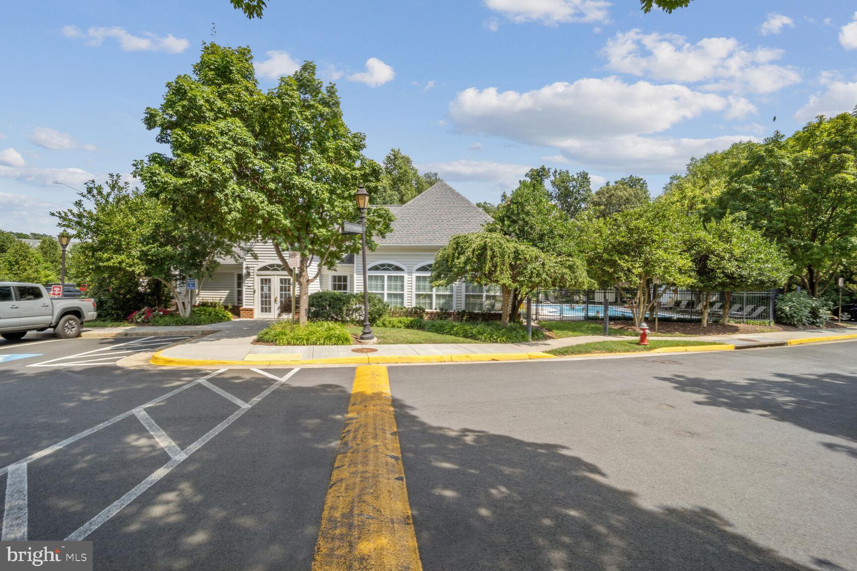 13040 Cabin Creek Road, Unit 13040 Herndon, VA 20171 - Photo 16 of 19