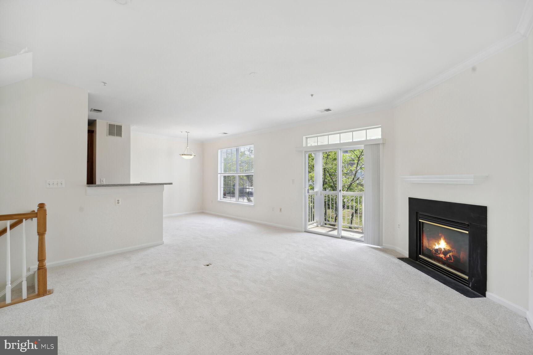 13040 Cabin Creek Road, Unit 13040 Herndon, VA 20171 - Photo 3 of 19