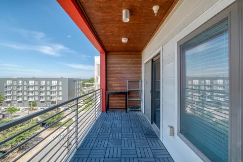 $225,000 | 4361 South Congress Avenue, Unit 527, Austin, TX 78745