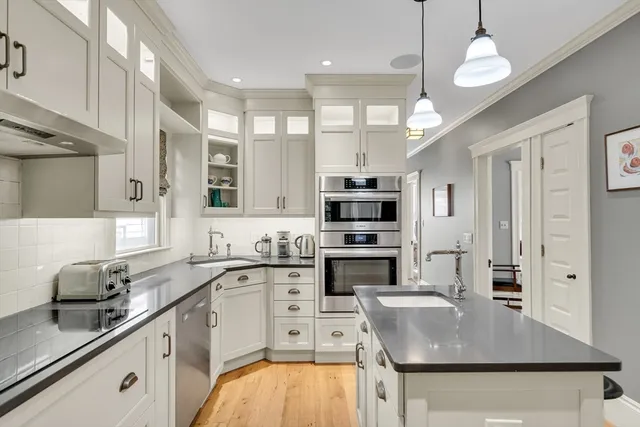 $5,495 | 35 Norris Street, Unit 2, Cambridge, MA 02140