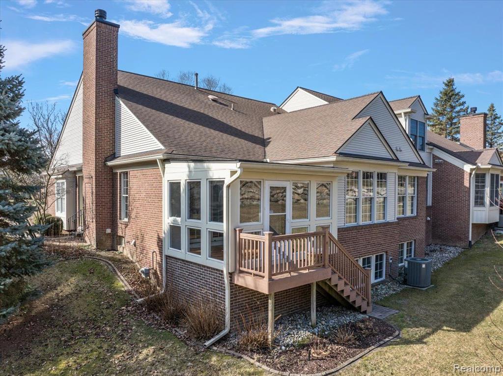 1682 Maple Creek Court Rochester, MI 48306 - Photo 9 of 66 Gallery Image 9