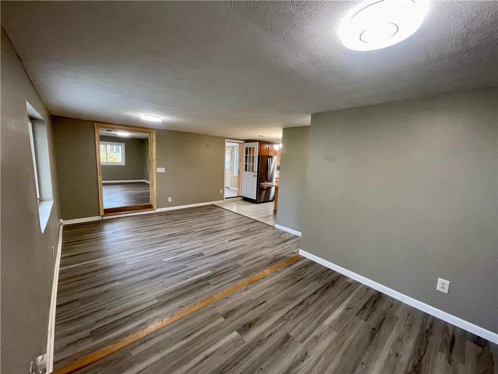 225 Webster Road Webster, NY 14580 - Photo 11 of 46