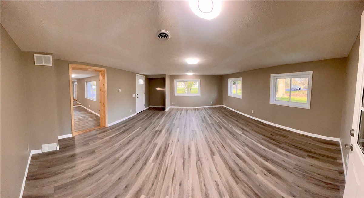 225 Webster Road Webster, NY 14580 - Photo 12 of 46