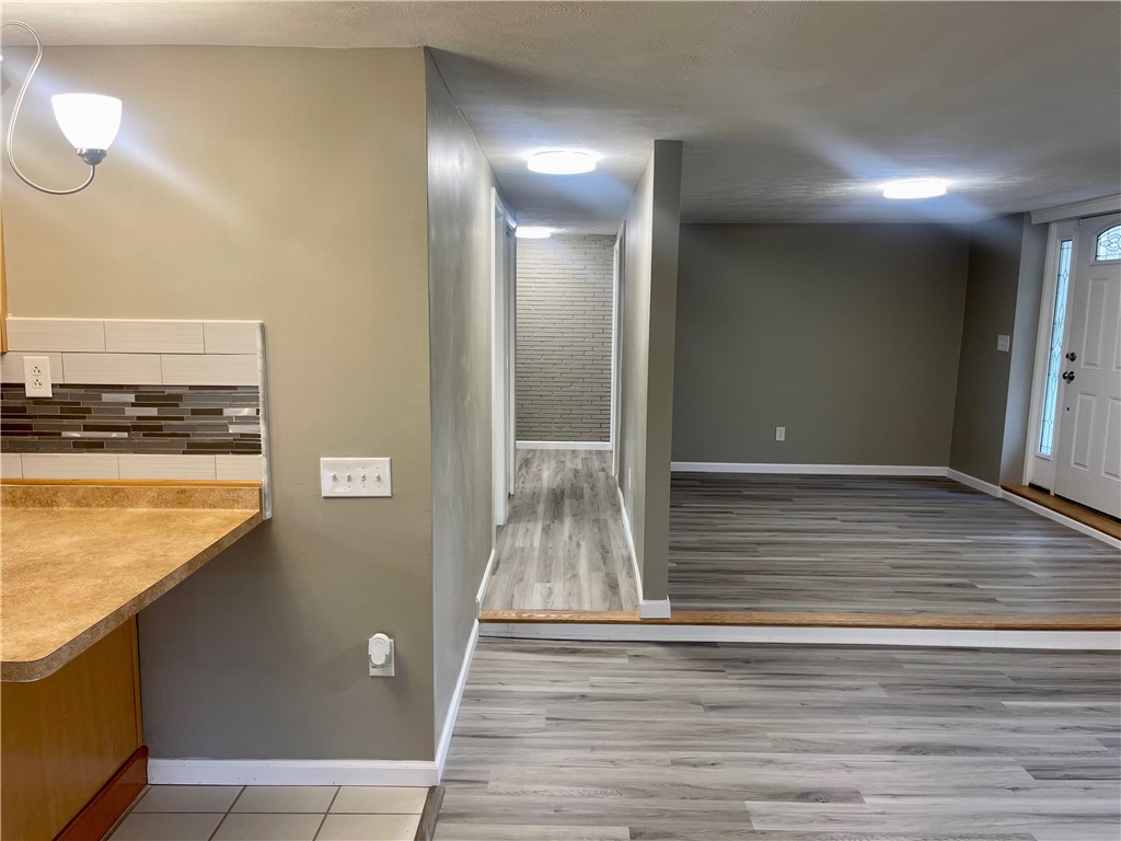 225 Webster Road Webster, NY 14580 - Photo 19 of 46