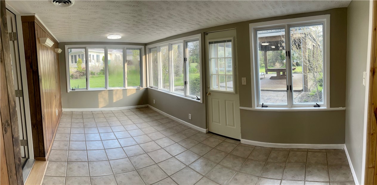 225 Webster Road Webster, NY 14580 - Photo 29 of 46