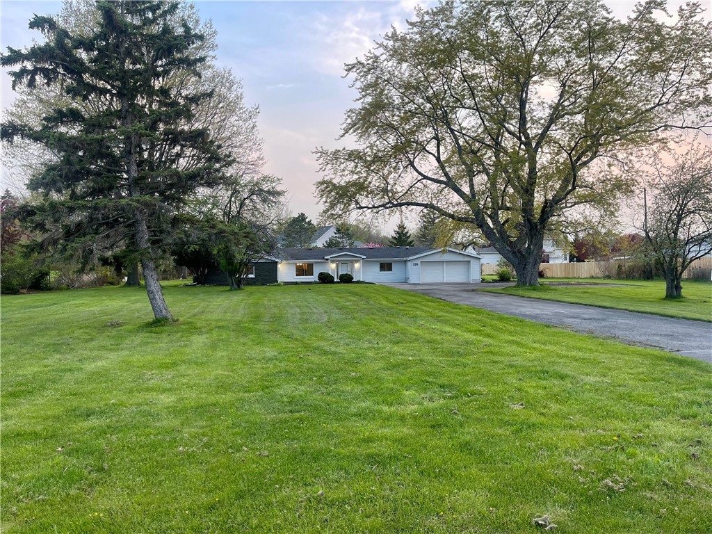 225 Webster Road Webster, NY 14580 - Photo 44 of 46