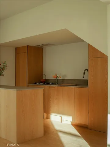 a close view of sink