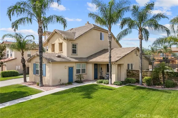 $1,549,000 | 7547 Soaring Bird Court, Eastvale, CA 92880