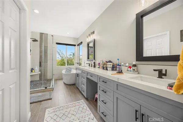 $1,549,000 | 7547 Soaring Bird Court, Eastvale, CA 92880
