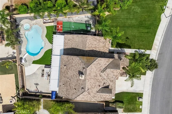 $1,549,000 | 7547 Soaring Bird Court, Eastvale, CA 92880